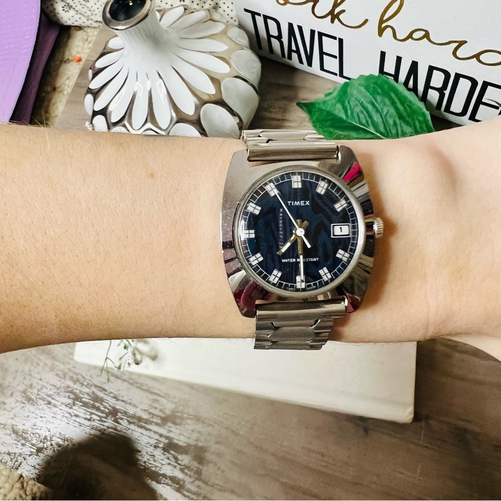 Silver & Blue Timex Watch - Picture 10 of 10